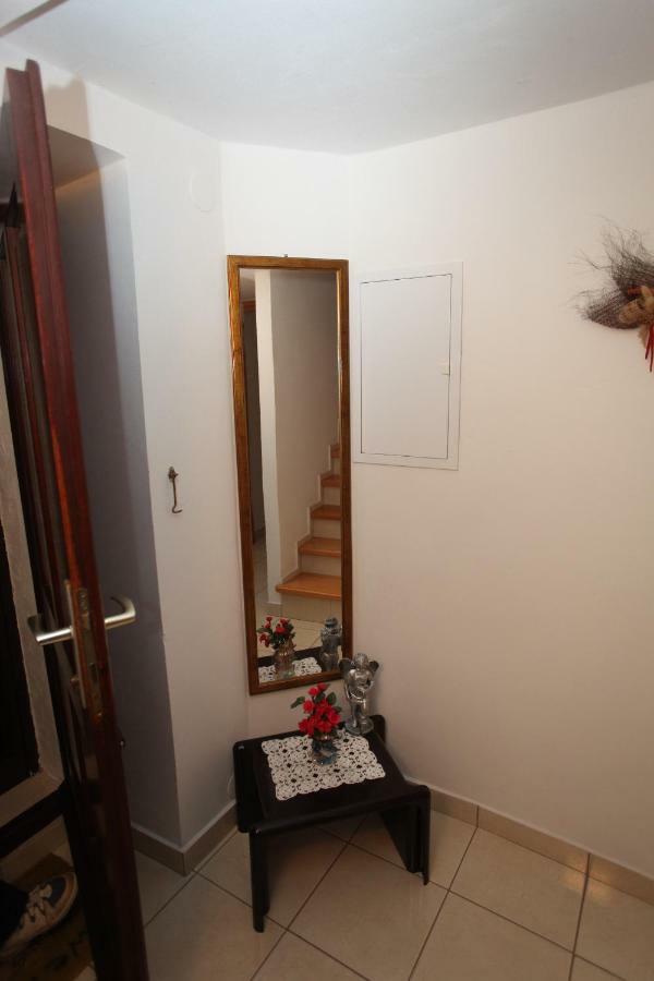 Accommodation Lily Vrana  Extérieur photo